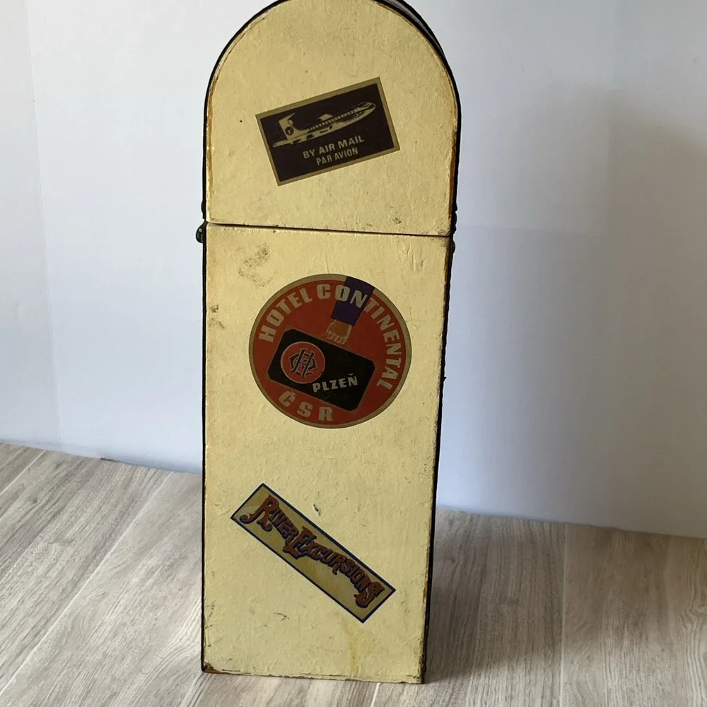 Wooden Wine Bottle Gift Box, Leather Accents Luggage Theme, Metal Clasp & Handle